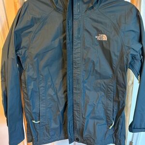 The North Face women's Dark Blue Raincoat